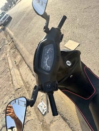 سبيسي نظيفة جداً كلشي شغال بيها  السعر 650 وبيها مجال بسيط 07701017879