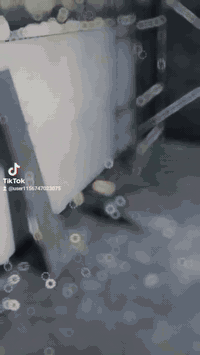 خير الناس من نفع الناس
عمل بورسلين ١٢٠في ٦٠
متوفر *********** ابو غزل
