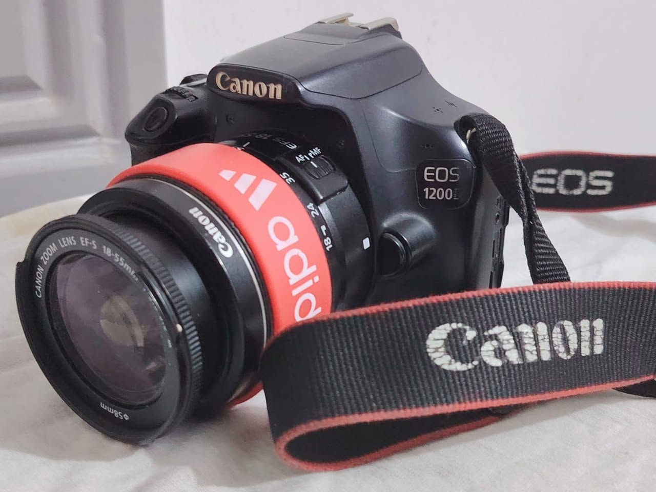 كامره كانون 1200Dللبيع نظيفه
يجي وياها 

جنطه

حزام

بطاريه

شاحنه

التواصل فقط واتساب ***********
