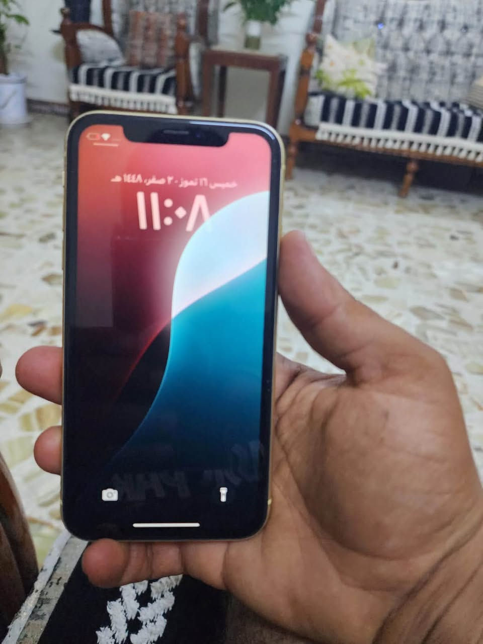 سلام عليكم ايفون اكس ار جهاز بلدي وجديد مال دكتوره مكفول 79 باتري 💵 لمساحه 128 بغداد زعفرانيه 😉*********** وسعر سهله
