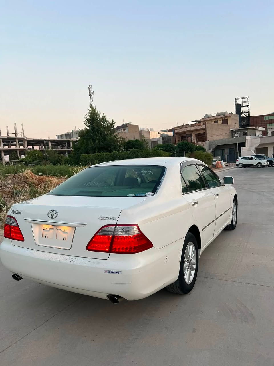 شاهینە بڕاوە بڕاوە ٢٠٠٦ GRS 180 بچوک بە گەورە بەسمە ڕەساسی 111000km ڕۆشتووە  نمونە لە جوانی تازە داخڵ بووە کۆدی نیە حازرە بۆ کۆد هەیکەل و سەقفی شوشەی سەقف و کەڤەرو ڕەقەم شانسی بەشەرت بۆ سعر پەیوەندی بکە 

ژم ☎️ ***********
