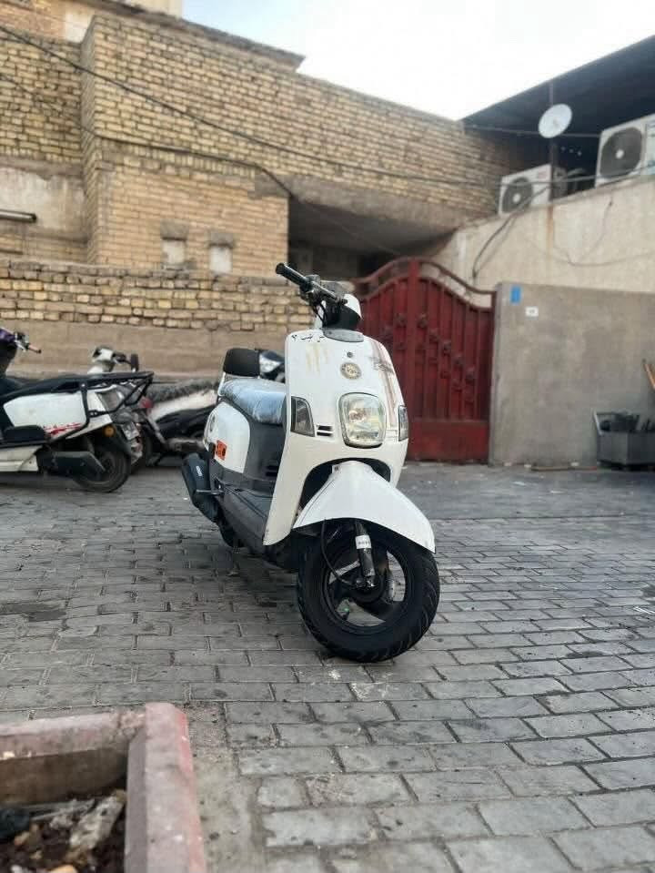 سلام عليكم دراجه بوليسي ما مفتوحه دراجه ختم واحد رمبه صارله شهر كهربايات كلهن شغاله سلف شغال شلعه معدل دراجه ما ناقصه شي سعر875 بيه مجال قليل رقمي ***********
