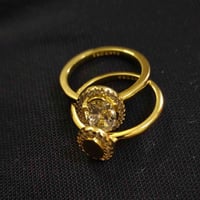 فضة ٩٢٥ • طلاء ذهب • باندورا