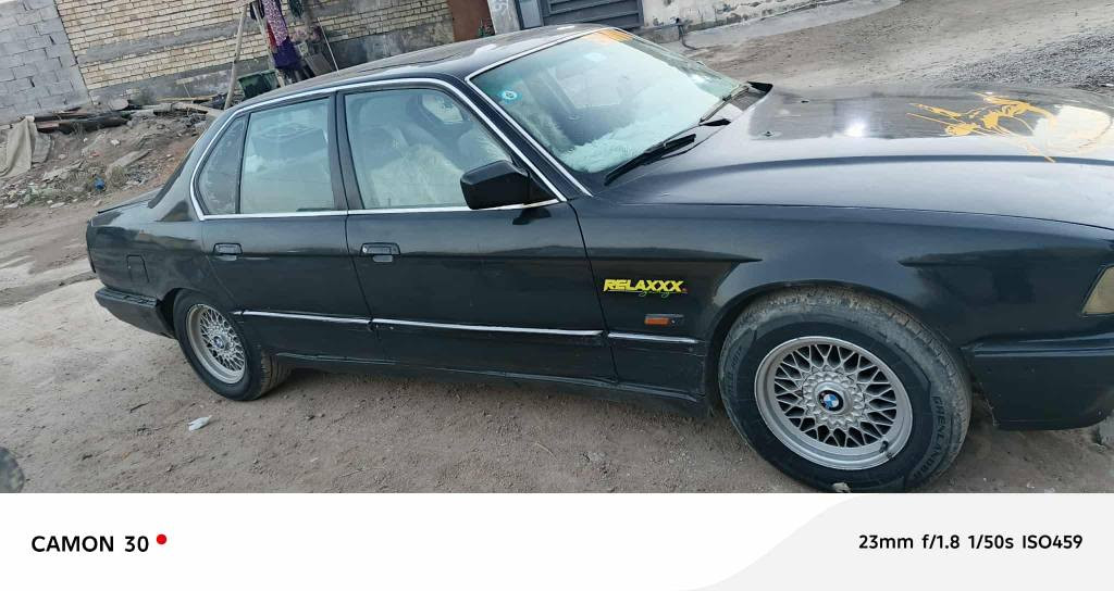 السلام عليكم BMW موديل 1994 تخم تاير مكينه حاويه كير خير من الله حداده كامله سنويه 2030 عنوان ابو غريب *********** ***********  متواجد عله الفيس واتساب الفلوجة, الأنبار
