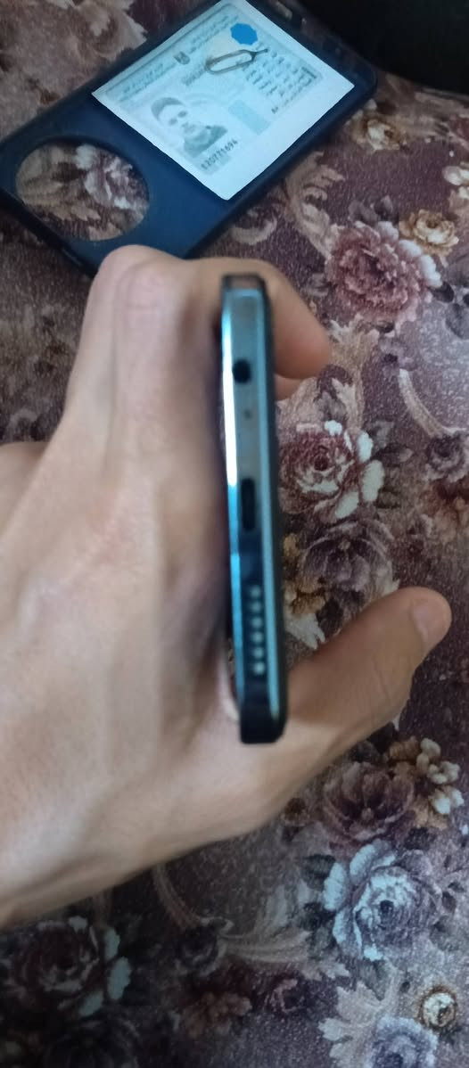 TECNO SPARK 30 Pro
موبايل كلش نضيف مثل ماواضحه بل صوره 
ذاكره 256
رام 8+8
بطاريه 5000
مكاني موصل رشديه 
شراي تعال خاص مو شراي لا تعبني ا
السعر خاص 
الرقم ***********
