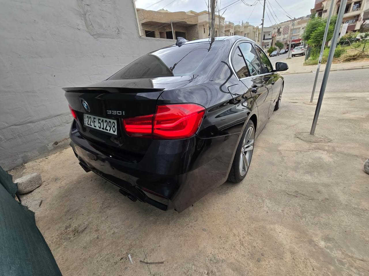 BMW 2017 330 X driveفول فول مواصفات به س 
شاشه بجيكه  بي ده عم به س بوند سبخه بي زه ربه  
*********** دهوك, العراق
