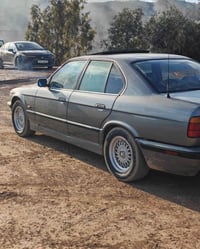 بي ام • ١٩٩٥ • رقم دولي صلاح الدين