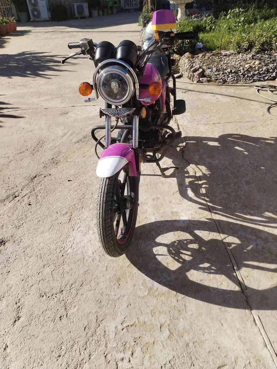 سلام عليكم دراجه نضيفه وأوراق اصولي مديل ٢٣ اكتابه حمره  دراجه موجوده اطويريج مامتواجد عله فيس هاذه رقم وتصل بيك خير وتتدلل  ***********
