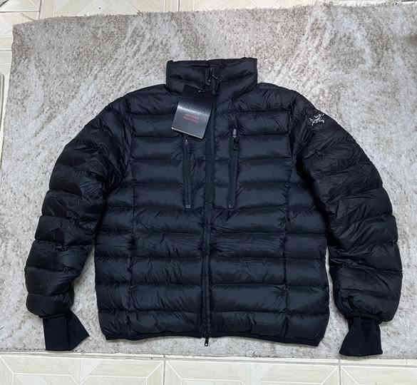 arcteryx 
size \L
orginal
نظافە%100
بالە غیر مستخدم
توصیل جمع  
وزن\75/80
***********
