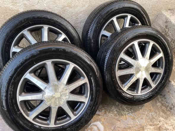 سلام عليكم للبيع ويل كبّ نجمه حجم ١٦ تخم تاير نضيف جداً سعر ٤٠٠ مكاني كربلاء
***********
***********
