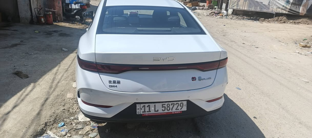 السلام عليكم
للبيع byd كن بلاص 

2025 

سياره جديده بعدها زيرو على وضع الشركه 

ماشيه 20000  الكلي 

 رقم بغداد   بمواصفات كن بلاص معروفه تحويل  مباشر 

السعر 17800مليون  مكاني بغداد الدوره اي ستفسار على رقم

 ***********بيه رصعه كلش صغيره حافت الصندوك
