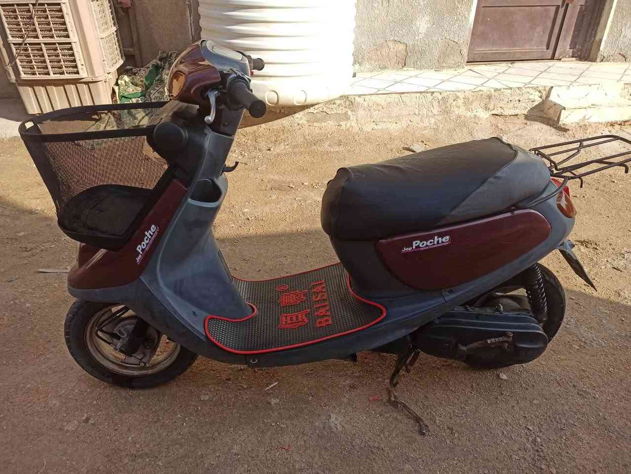 السلام عليكم دراجة منغولي للبيع دراجة مال حاوية نضيفة كاملة من كلشي مكينة نضيفة شلعة حلوة  السعر 500 وبيهة مجال بسيط  
مكاني كربلاء للاستفسار ***********
