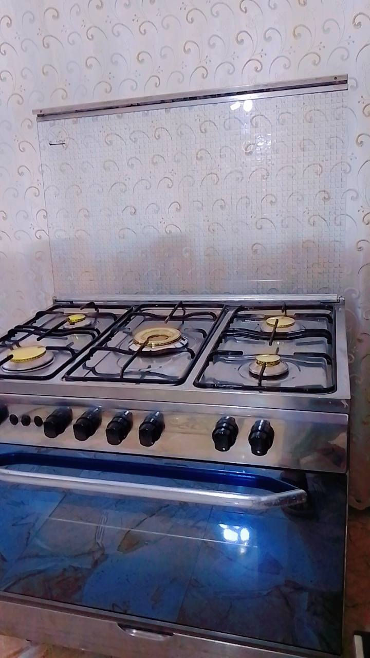 طباخات جديدة ونضيفه سعار جدا مناسب


**إذا كنت صاحب هذا الإعلان وتريد حذفه لأي سبب، رجاءا أرسل رسالة إلى الدعم الفني**