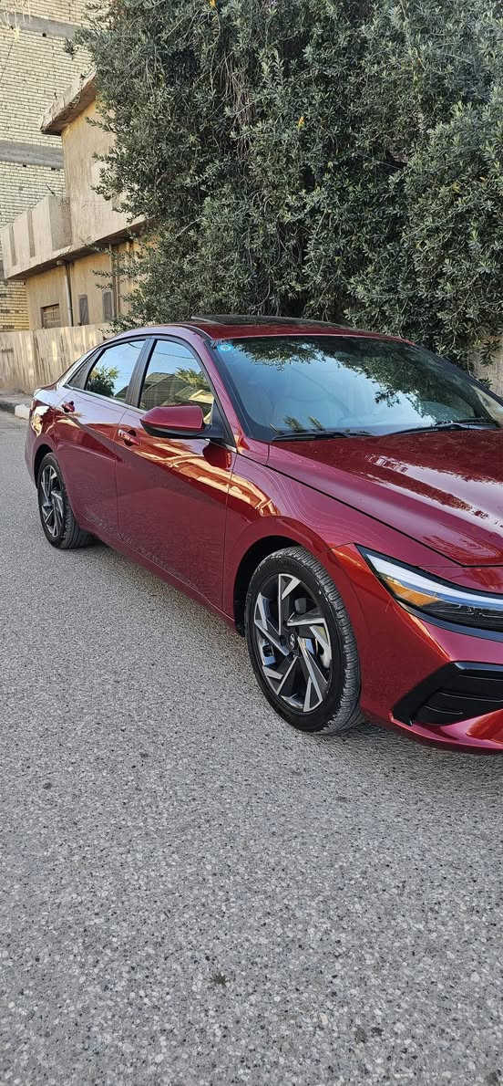 النترا 2024 وارد امريكي لون احمر دم الغزال رقم بغداد بأسمي تحويل ثاني يوم

 المواصفات :
 بصمة 
سلايد 
هندربريك بصمه
تشغيل عن بعد ،فول تحكم استيرن
 مود درايف 
اوتو بريك
 مانع انحدار  
رادار نقطة عمياء
 شاحن وايرليس 
تبريد منفصل بيانو
دشبول لد الوان متغيره
بك لايت لد 
ويل كب 17 
 شاشه متصله ديجتال 
محرك 2000 دوش
الممشى 7،000 m
السيارة مدوشمة جلد اصلي وفارش ارضيه

السيارة ليبل واحد بدون أي تبديل السياره بوضع الشركه جديده جداً كفاله عامه من كلشي ماعدا حادثها بارد بالجاملغ الخلفي فقط 

 مكاني بغداد السيدية 
***********
