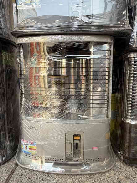 ✨ معرض إلكتروماركت للأجهزة الكهربائية والمنزلية ✨
تم وصول وجبة جديد من الصوبات النفطيه باله ياباني اصلي 
كافه الاحجام 
صغير 
وسط
كبير
شرط الضمان 💯 
العنوان / شارع الحلة - قرب الغطاس - عمارة الحاج جدوع الطائي 
يتوفر خدمة توصيل مجاني 🆓 
***********
