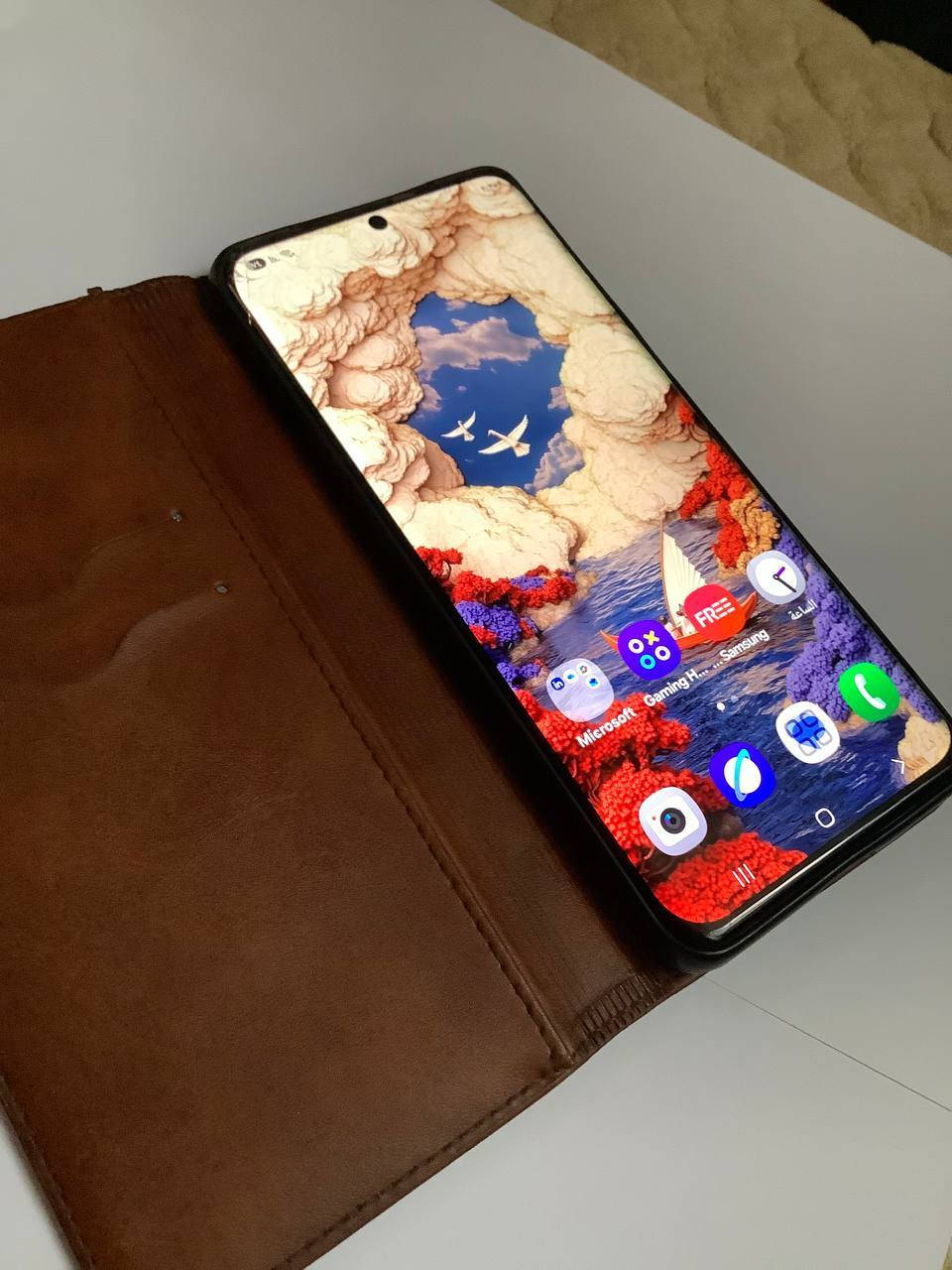 S21 Ultra 
جهاز s21 الترا 
عربي شرق اوسط دبل سيمكارت 
ذاكرة 256 الداخلية 12
الجهاز بي فطر بالشاشة 
الجهاز للبيع او المراوس 
السعر خاص


**إذا كنت صاحب هذا الإعلان وتريد حذفه لأي سبب، رجاءا أرسل رسالة إلى الدعم الفني**