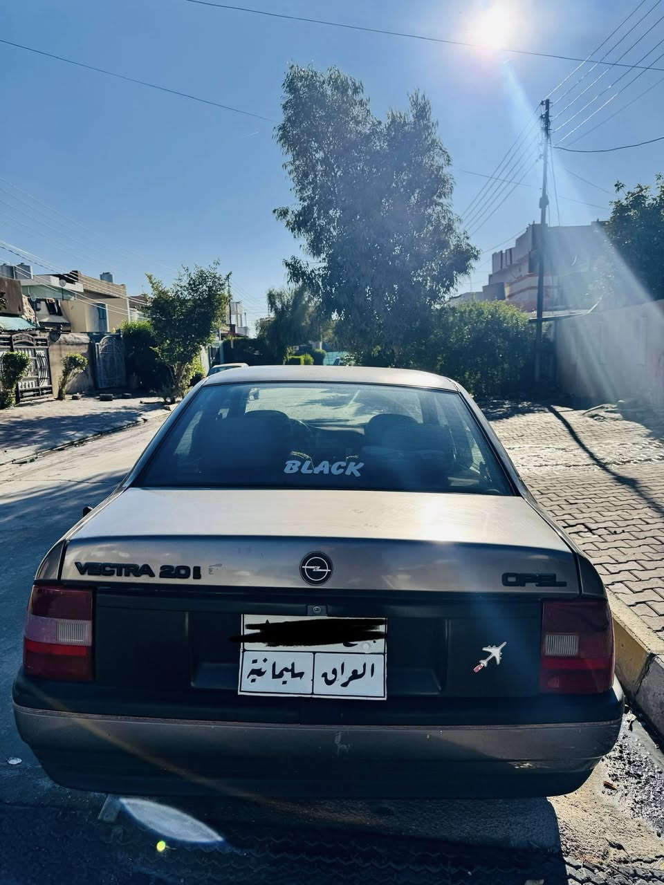 السلام عليكم اخوتي مثل ماموضح بصوره اوبل فكترا (للبيع)حجم 20موديل 90 گير محرك شرط  گير (اوتو) سنويه لل27 +كوبون بانزين العنوان (كركوك حي القادسيه قرب جسر ليلان) السعر 42وبيها مجال والشراي يخابرني ويجي يشوف وبي خير ويدلل رقمي ***********وتحياتي لجميع الاخوه
