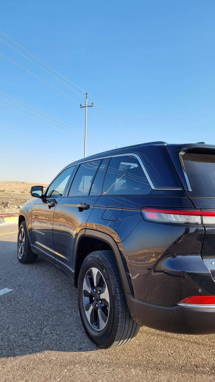 جيب گراند شيروكي بلگن 2024
شحن منزلي + بانزين + هايبرد

كاتي بدون رقم تترقم شمالي

ماشية 29 الف

فول مواصفات 

السعر 270 وبي مجال 

ضرر سطحي بدون دواخل
صور الضرر مرفقه بالمنشور

مكان السياره : الموصل

***********
***********
