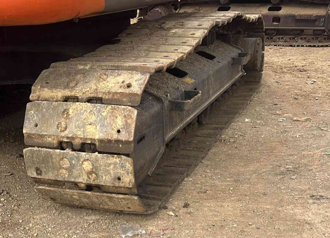 متوفر قبقاب للبيع او المراوس  
للأستفسار ***********-***********
