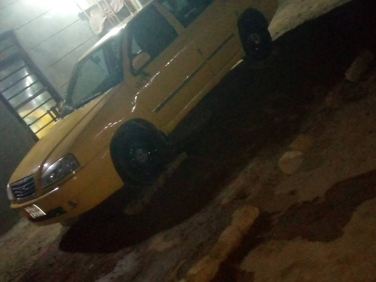 السلام عليكم ورحمه الله وبركاته سياره شيري كوين موديل 13ابلاد مكفوله كير مكينه حداديه تخم تاير تبريد شغال كهربائيات كله شغاله لايت عالي زنون ناصي عادي  سياره جاهزه رقم بغداد انكليزي سياره بسمي لل 27 سياره جاهزه بمعنى الكلمه سعر 30وبيها مجال  للاستفسار اتصل على الرقم ***********
