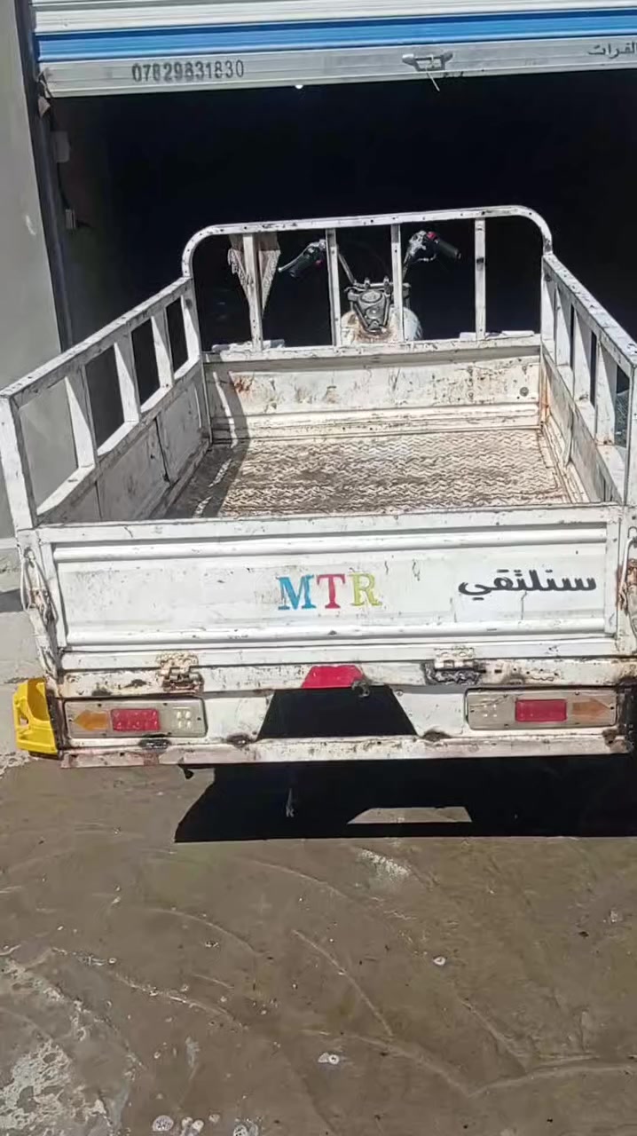 البيع رقم وسنوية سود بدون راعي الشراء يتصل على الرقم *********** 2009مكاني كوفه براكيه السعر 1250
