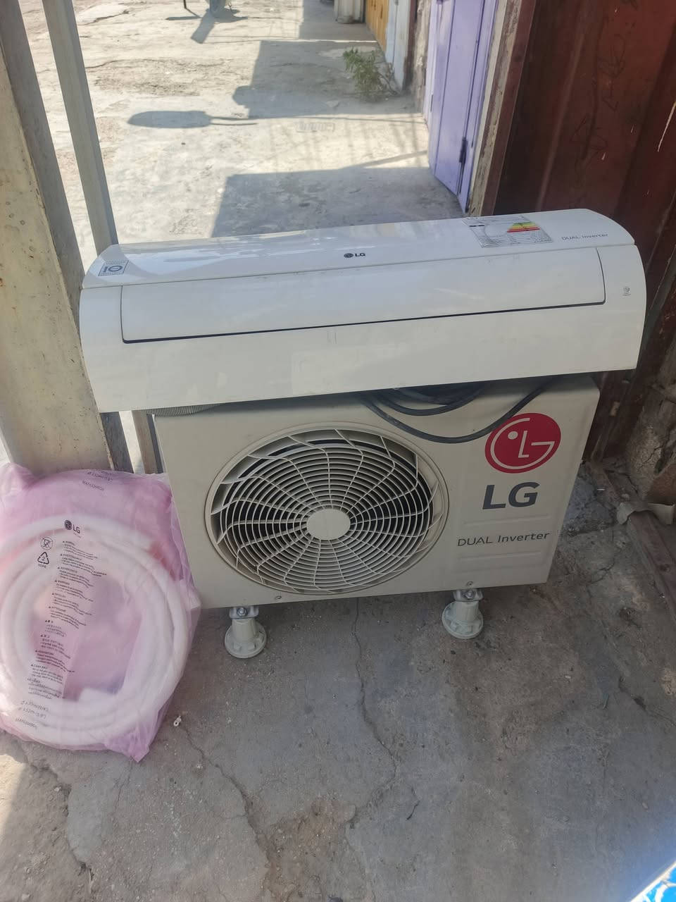 السلام عليكم سبلت شركة ال جي انفيرتر 
مع بواري جديدة ١ طن العنوان الشعب *********** متوفر ع الواتساب 
٤٠٠ الف بي مجال
