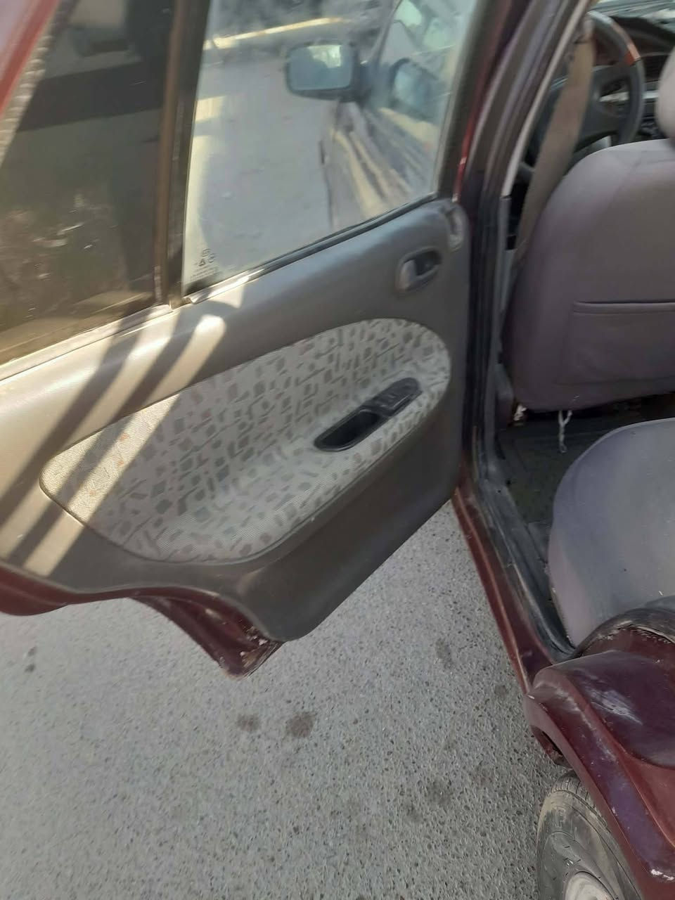 كيا سيفيا بغداد دولي هزة جديدة موديل ٩٥ محرك خير من الله كير اوتو صدر جديد لوك داخل وسط تبريد ليك فقط بي منظومة كاملة سيارة ترايك للبصرة للإستفسار *********** *********** مكان السيارة بغداد الدورة او اللطيفية مدخل حي السلام السعر ٤٠ بيه مجال بسيط
