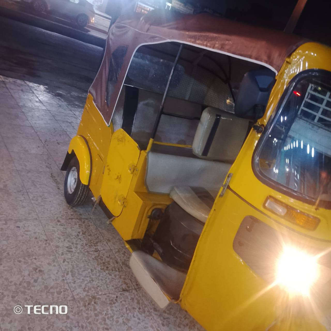 أسلام عليكم تكتك 21رقم وسنوية تكتك خير من لله أمنيدك الشارع ما ذب عليهة ربع معروضة 6500وبيهة مجال حگ لجية مكانهة بغداد فلكت حي لنصر
رقم ***********
