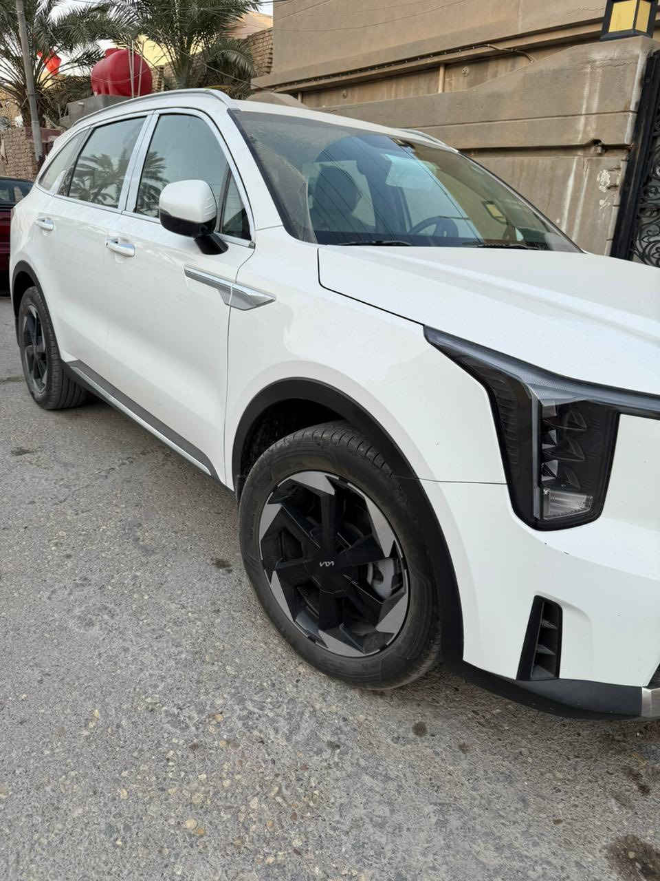 سورنتو 2024  4 سلندر  عداد السيارة 40 km
رقم اربيل شركة الراوي 
السعر 272$ بي مجال 
 للاستفسار / ***********
