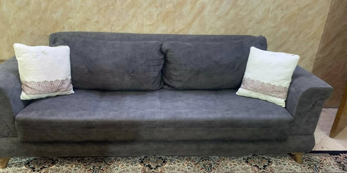 #بيع_مستعجل📌👇🏻
تخم تركي (10) مقاعد سرير ومخزن كما موضح بالصور✅
العنوان #بغداد_الفحامة_قرب_الجزيرة_السياحية📍للمزيد مراسلتي👍🏻


**إذا كنت صاحب هذا الإعلان وتريد حذفه لأي سبب، رجاءا أرسل رسالة إلى الدعم الفني**