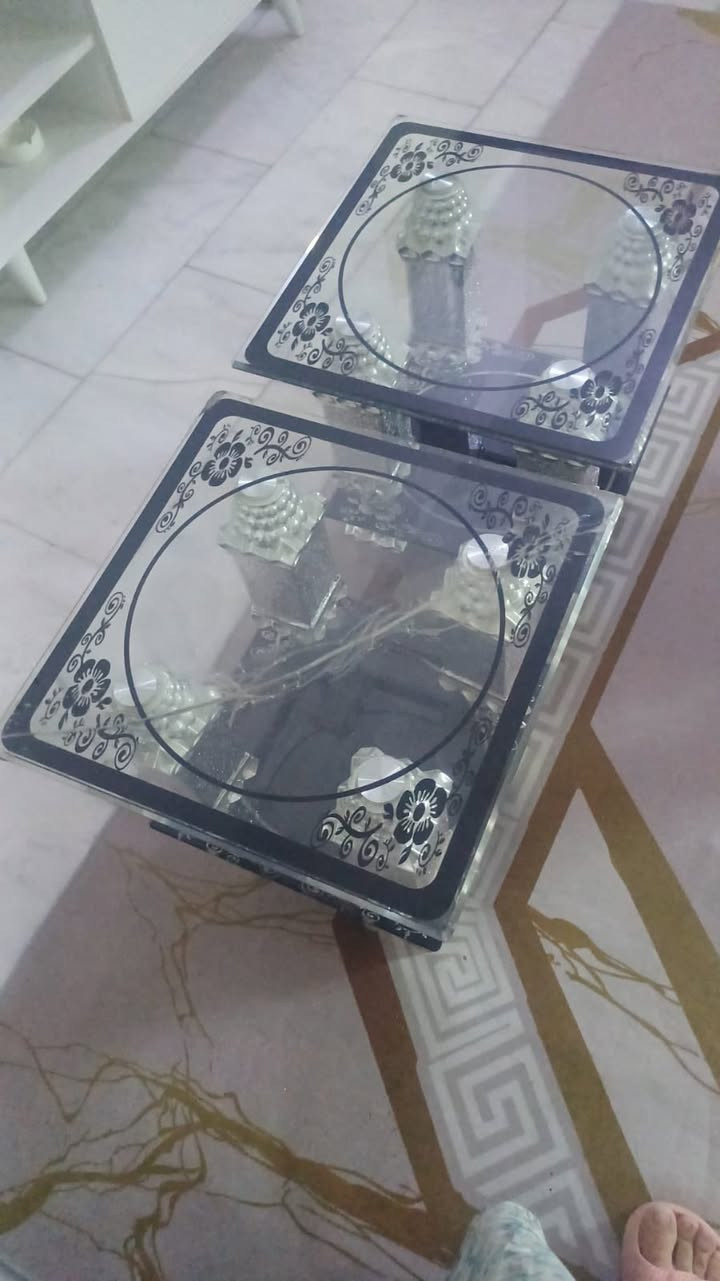 طبلات كزاز 1 كبير و4 صغير للبيع للاستفسار على 
***********
