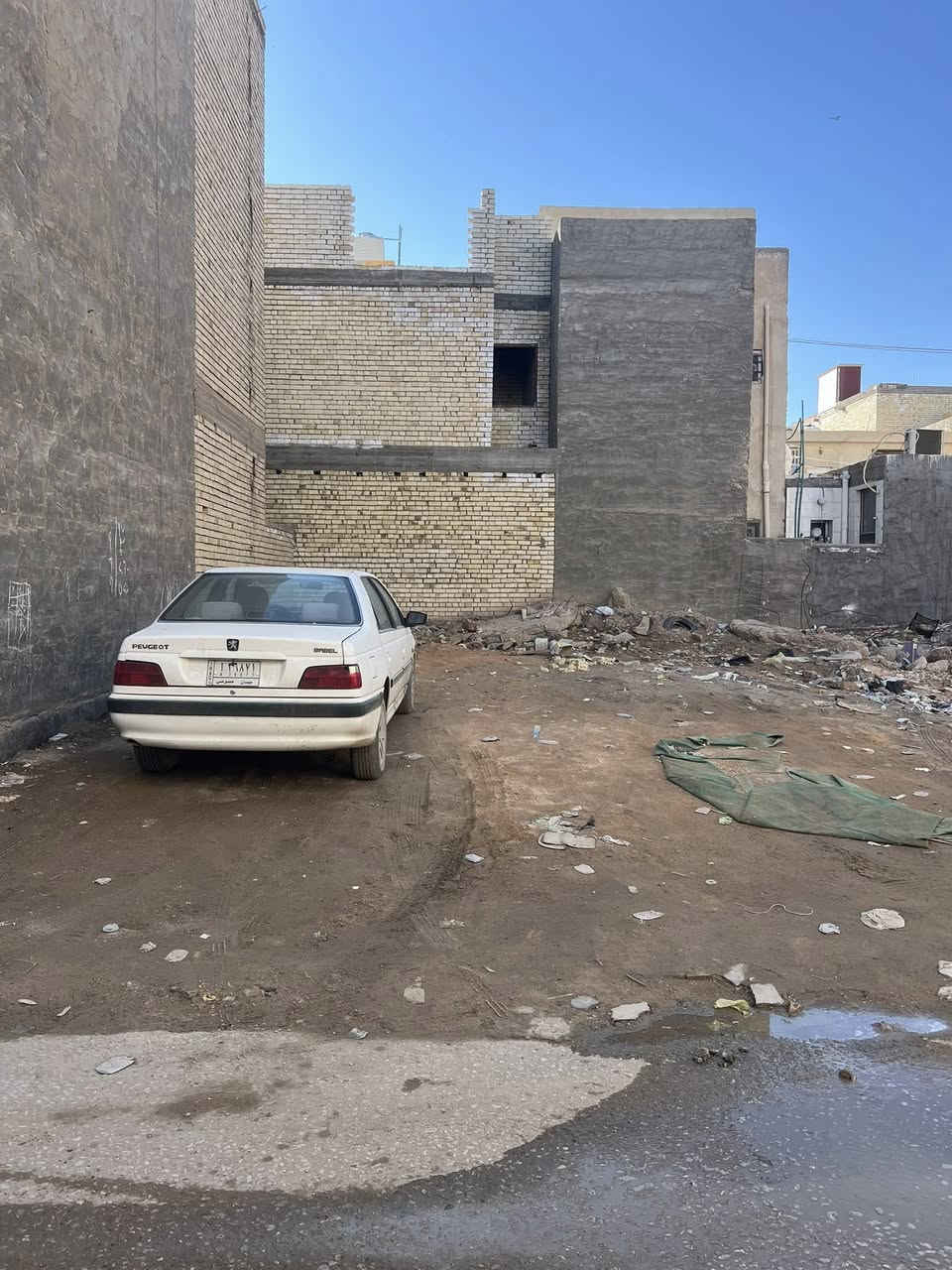 السلام عليكم 🤝

السعر(110)مليون ✅✅

قطعه الارض للبيع 🈴🈴🈴

المساحه 100متر ✅✅✅

طابو زراعي سند 25 اقرار محكمه صاحب الارض مباشر 💯💯

العنوان كربلاء مقابل حي العباس شارع السيدة نرجس 🛣️🛣️

قرب اسواق زمزم ⛩️⛩️⛩️

كافه الخدمات متوفره ماءً ومجاري وكهرباء وتبليط 🛣️🛣️🛣️

القطعه تصلحً حسينيه او سكن 🏢🏢🏢

للاستفسار آكثر الأتصال على أرقآم التأليه 

0️⃣7️⃣7️⃣2️⃣5️⃣9️⃣8️⃣1️⃣9️⃣4️⃣5️⃣ابو باقر 
0️⃣7️⃣8️⃣0️⃣8️⃣9️⃣9️⃣8️⃣8️⃣1️⃣8️⃣

0️⃣7️⃣7️⃣1️⃣9️⃣8️⃣0️⃣8️⃣1️⃣6️⃣5️⃣ابو علي

وكذالك نستقبل جميع العروض لديكم في كافه مناطق كربلاء المقدسه 🌆🌆


**إذا كنت صاحب هذا الإعلان وتريد حذفه لأي سبب، رجاءا أرسل رسالة إلى الدعم الفني**