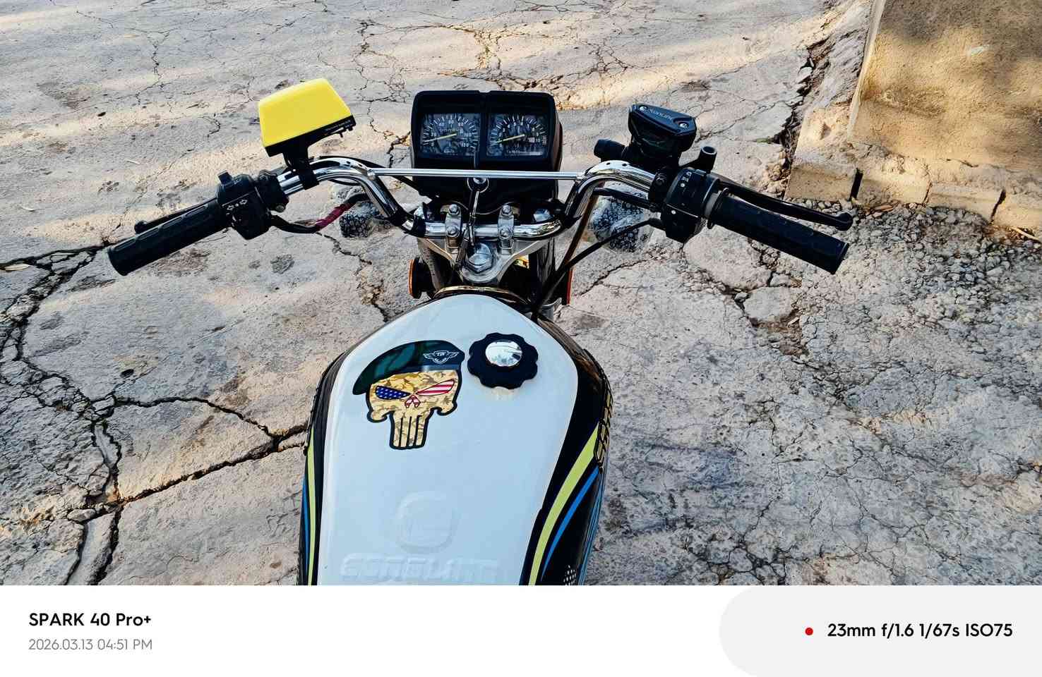 من مرخصت مدير الكروب
البيع تايكر 4كير 

موديل 2023

موطور مرتب ونضيف 

مابيها اي نقص 

وراق كاملة 

سعر 550وبيهة مجال والشراي يتصل على رقم***********
مكان ديالى الخالص 
المو شراي اليتعبني رحمة الوالديكم
