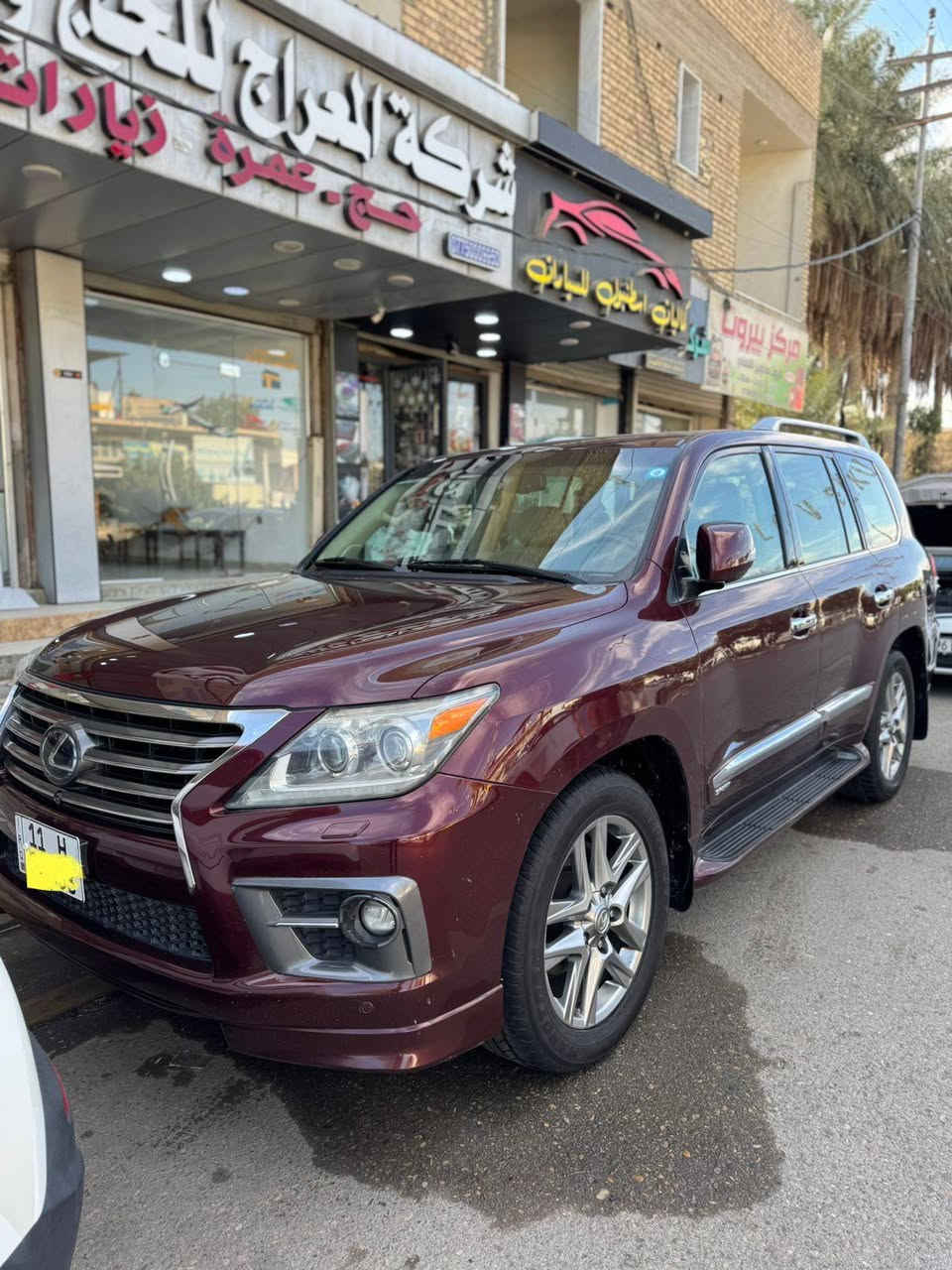 السلام عليكم لكزز موديل ٢٠١٤ بريم كفاله عامه ماشيه ١٥٠ السياره معروفه مواصفاتها سونارها مرفق مع الصور مكينه كير كفاله سياره جدا نظيفه السياره بالكوت مركز المدينه رقم بغداد باسمي تحويل مباشر السعر المطلوب ٤١٥٠٠$ ***********
