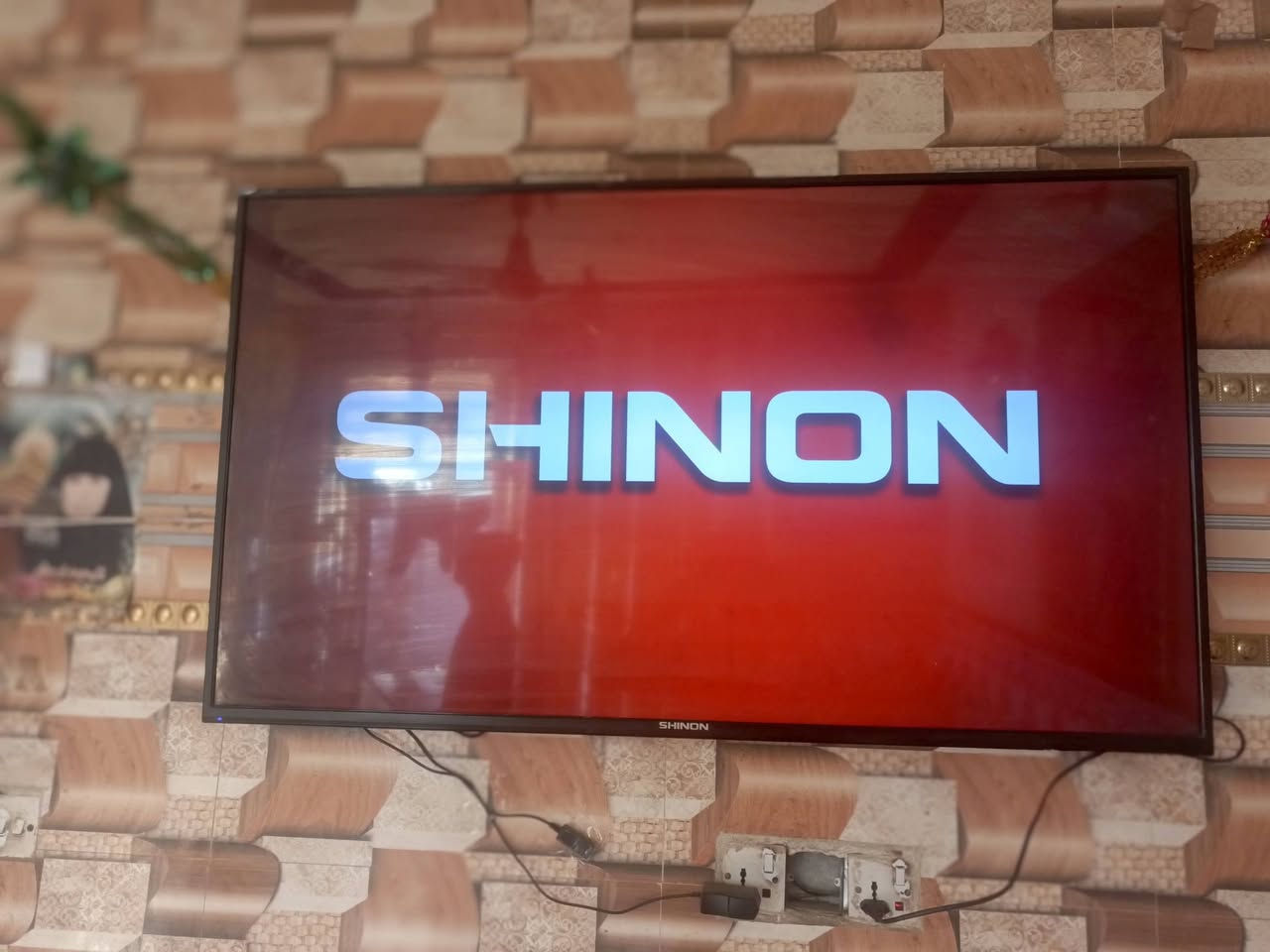 سلام عليكم بلازمه حجم 55 بيه يوتيوب السعر 200وبيه مجال الرقم ***********
