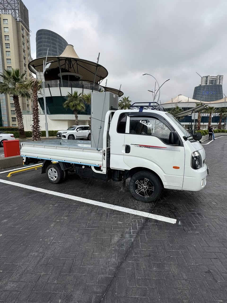 3000 هزار ساغ ساغ ساغ  ته زه ده خيل بؤ كيا 2012 بيلاد دوبيى رقم دوبارة سنوي بلاستيك زور كمش روشتيه مەکینە گیر ئەکسل کاملی بەشەرت سەیارەکە ٥ دوگمەیە کوشن طيارة وهیترە ويل كب بيلاد ئاوێنە شفت و هیتەرە  سەلیە   ناو بۆدی بیلادی صفرة تێێدایە وه   بریکی بەستروە ئیستۆپی دواوەو پێشەوە جاکراوە ئیستاپ  کامل جایز کراوە بۆ ژێر ئیش به بي يك دينار مصروف شريكئة له جؤاني 
*********** واتساب 
نونيشان هولير فرمان بران
