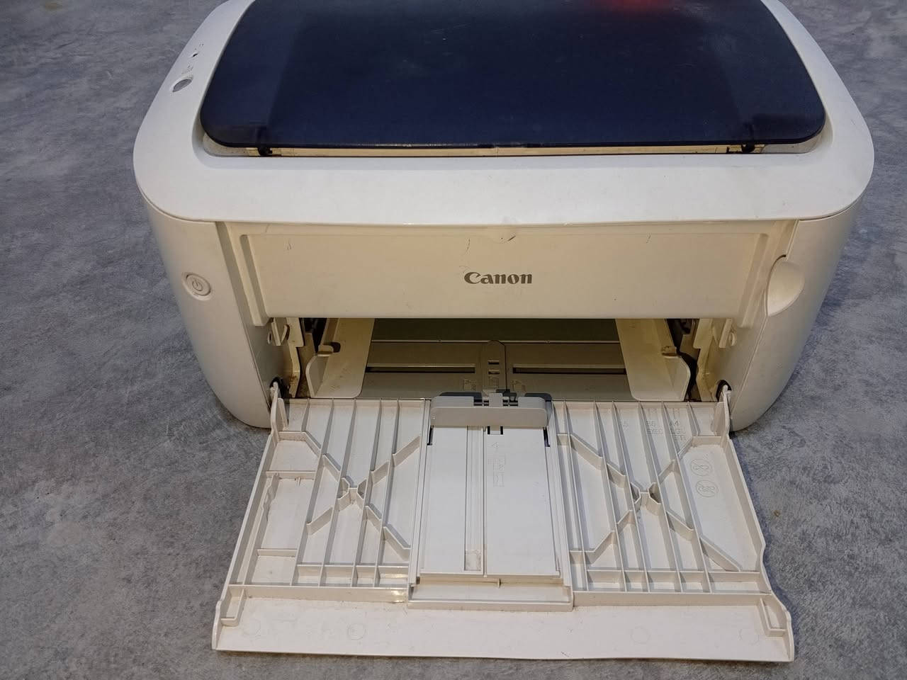 سلام عليكم طابعه brotherمستخدمه شغاله بيها كسر بل غلاف بصيط وطابعه Canonنضيفة نضافه 90نقص واير تشغيل ثنينهن السعر 150


**إذا كنت صاحب هذا الإعلان وتريد حذفه لأي سبب، رجاءا أرسل رسالة إلى الدعم الفني**