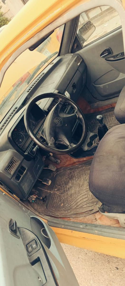 سلام عليكم سايبه ١١ تحريل مباشر كير مكفول مكينه بيها خيط شواصي حلوه صدر جديد  هيئه وغرامات وره المشتري ماعرف شكد عليها تبريد شغال رايده ب١٥ وبيها مجال حك الجيه مكاني بغداد ***********
