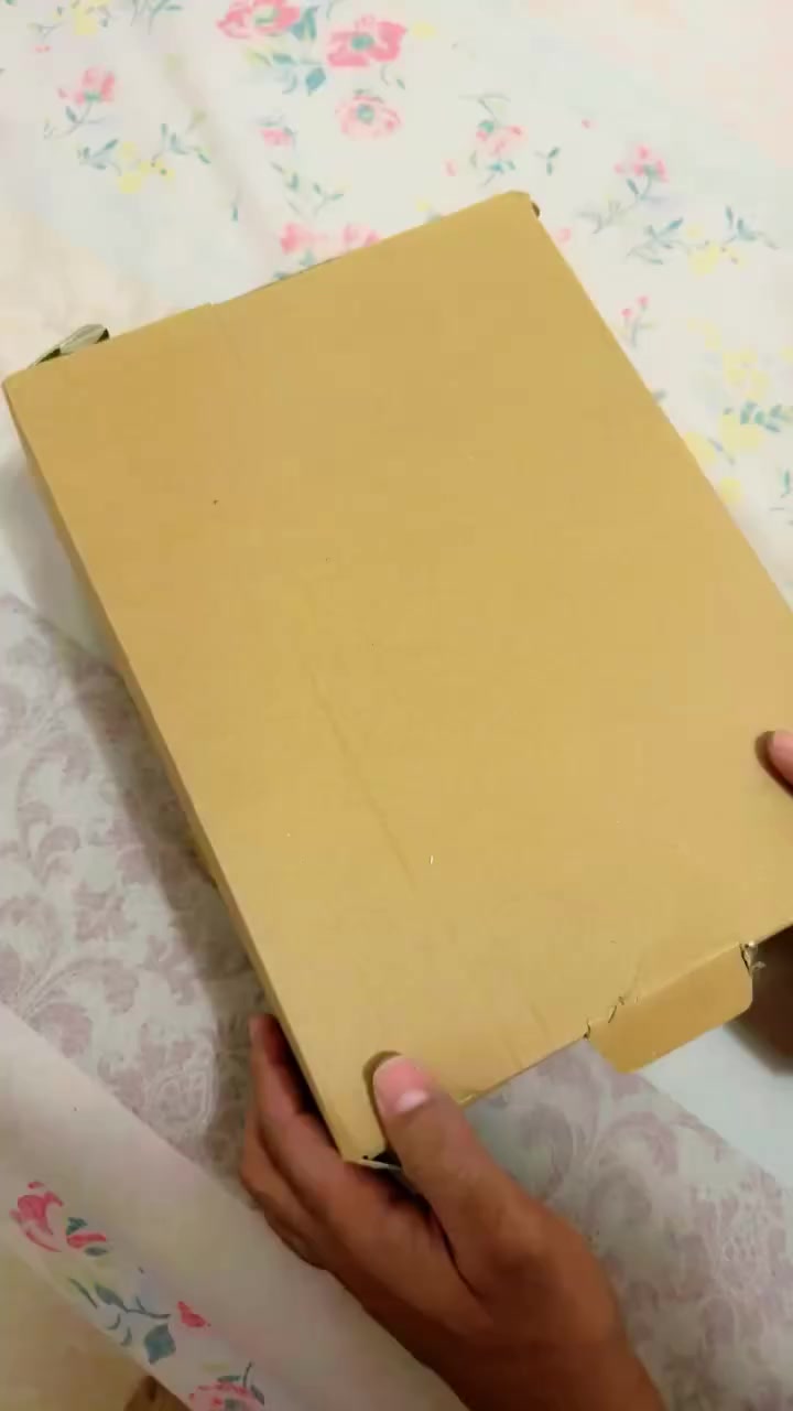 جنطة نسائية ماركة كوجي الايطاليه اصليه 100 ‎%‎
خلي سعرك وبالعافيه على اعلى سعر


**إذا كنت صاحب هذا الإعلان وتريد حذفه لأي سبب، رجاءا أرسل رسالة إلى الدعم الفني**