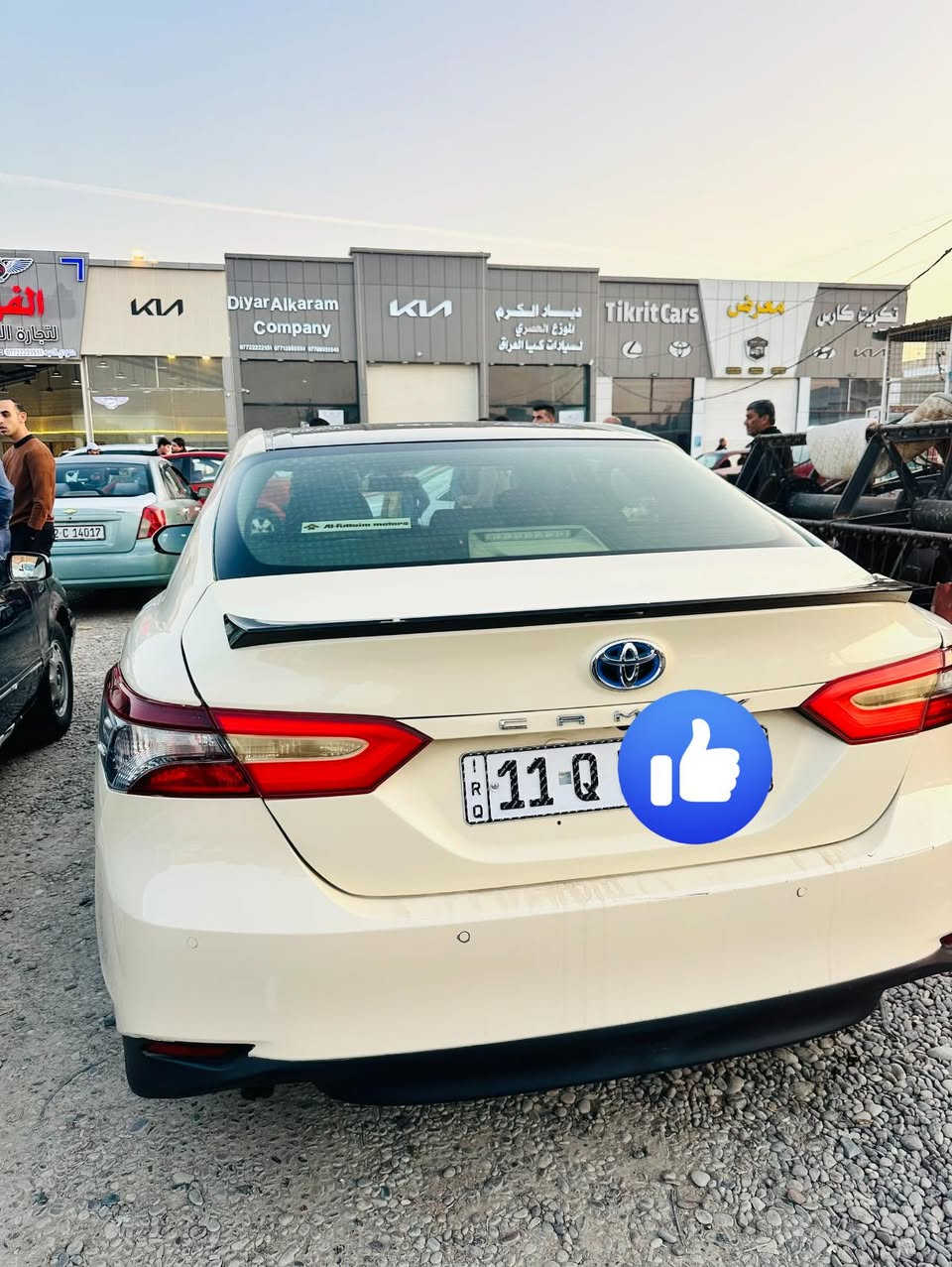 السلام عليكم 
كامري 2022هايبرد خليجي 
تكسي دبي 
رقم بغداد 
محرك كير شرط 
ماشيه 280 
السعر 138
رقم الهاتف ***********
مكان بيجي قرية البوطعمه
