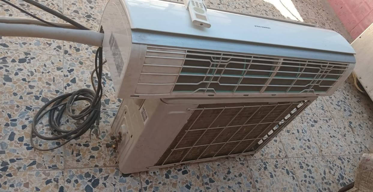 للبيع سبلت طن ونص نضيف 
 شرط الشغل الشراي يتصل ***********
