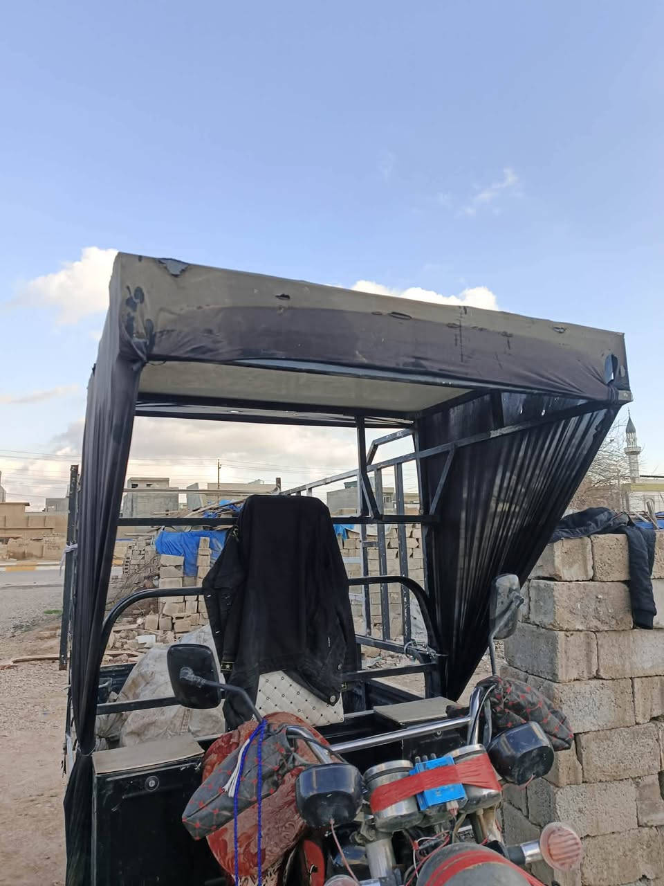 سلام عليكم اخوان جنج لبيع مكاني حي الزوراء 
***********
