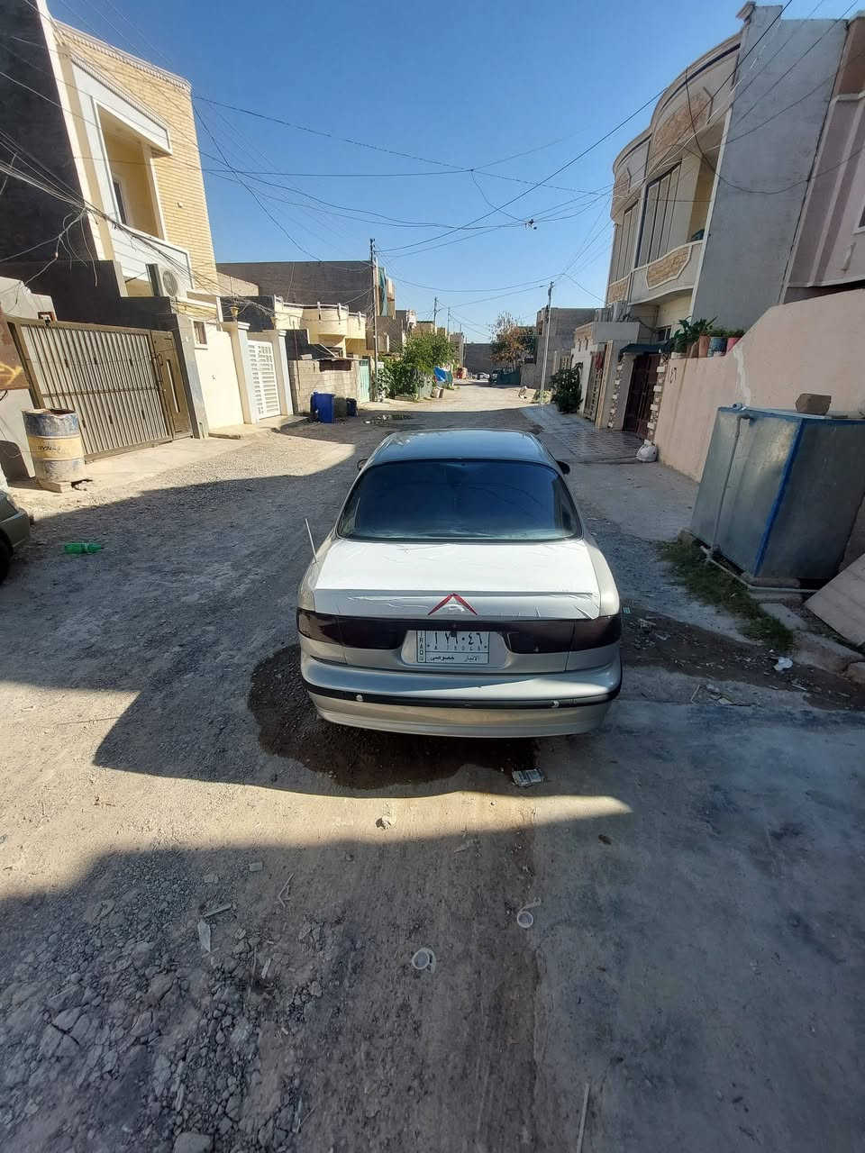 سلام عليكم للبيع سوناتا تو موديل 93 كير اوتوماتيك محرك مفتوح كير محرك شرط تبريد ثلج ❄️صدر جديد داخلها جديد صبغ عام جماليه مشروع وطني سنويه 27 مسجل شاشه تشغيل عن بعد كهربايات كلها شغاله مكاني تكريت السعر 35 وبيها مجال بصيط ***********
