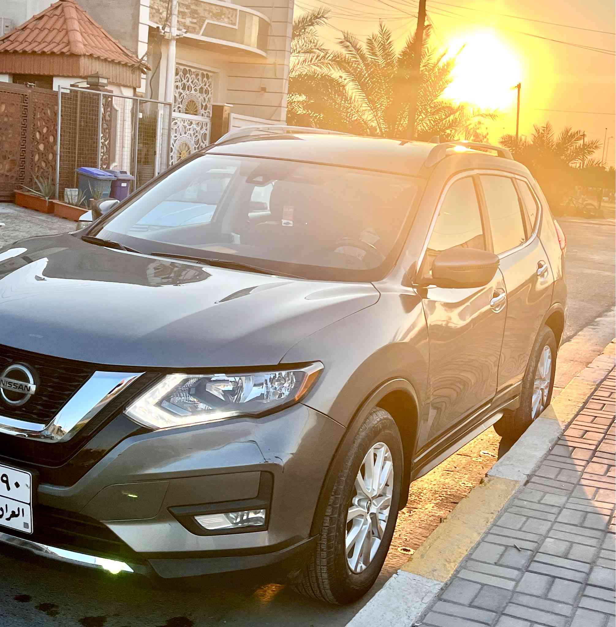 نيسان روج موديل 2019 :
للبيع نيسان روج رصاصي رقم اربيل
موديل : 2019 
محرك  : 2500 cc
المسافة المقطوعة : 91 الف كم
المكان : بغداد
الضرر : تبديل بابين ، وصبغ جاملغين ( بالاردن ) 
السعر : 23 مليون وبيه مجال
———————————-
المواصفات العامة :
* محرك 2.5 لتر 4 سلندر
* جير CVT أوتوماتيك
* شاشة + Apple CarPlay وAndroid Auto
* كاميرا خلفية
* مثبت سرعة
* تكييف قطعتين
* حساسات أمان وفرملة طوارئ

التواصل وتساب :
***********

