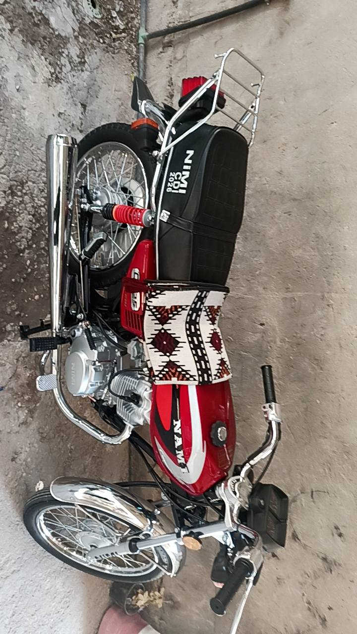 السلام عليكم دراجه اربعه كير امتياز أوراق سكنر دراجه نضافه بل كارتون ماصارلي هواي من مطلعها من المعرض السعر 750وبيها مجال لشراي ***********
