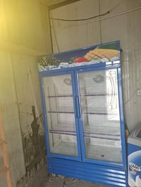 عرضه و مجمده للبيع ٠٧٧٣٢٠٠٧٠٧٤