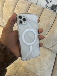 آيفون 11 برو ماكس ( دبل سيمكارت ) جهاز لوك كلش نضيف مستبدل فقط شاشه اص...