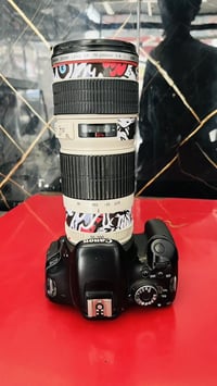 كاميرا كانون B600 • عدسة 70/200 • توصيل موجود