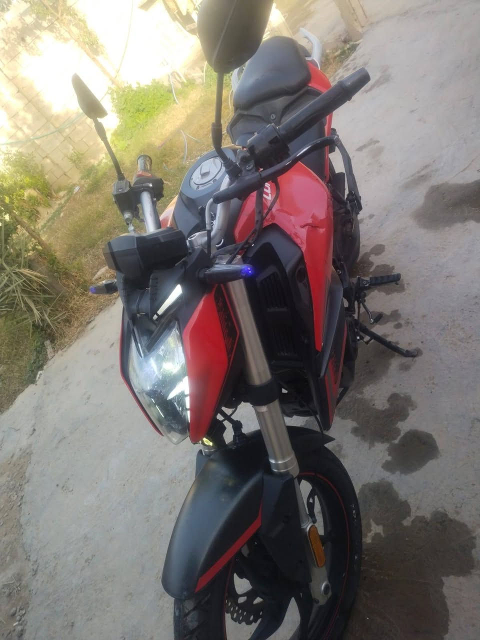 سلام عليكم دراجه لبيع مرقمه كامله من كلشي مكانه فلوجة ***********
