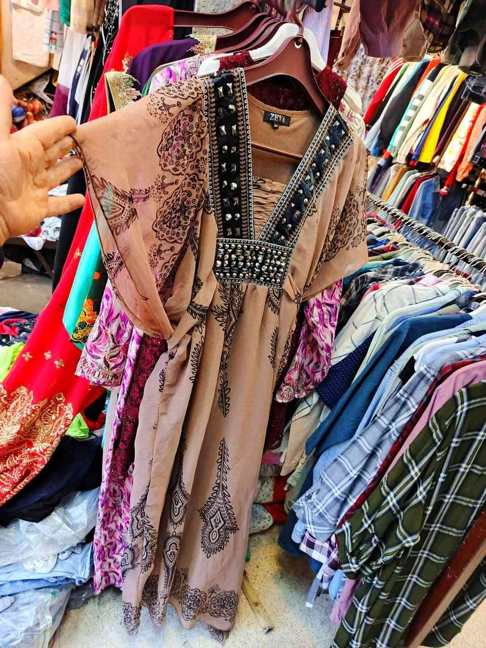 الثلاثاء ✨
وصلنا كلابيه و دشداشه ومخور درجه اولى💥 جميع الأحجام متوفره العنوان /موصل حي سومر بعد مطعم سومر ثالث فرع عل يمين أول محل بل فرع عل يسار أهلآ وسهلآ بل جميع👇
أكتب 👈تم ليصلكم كل ما هو جديد👇
للأستفسار***********
واتساب ***********
